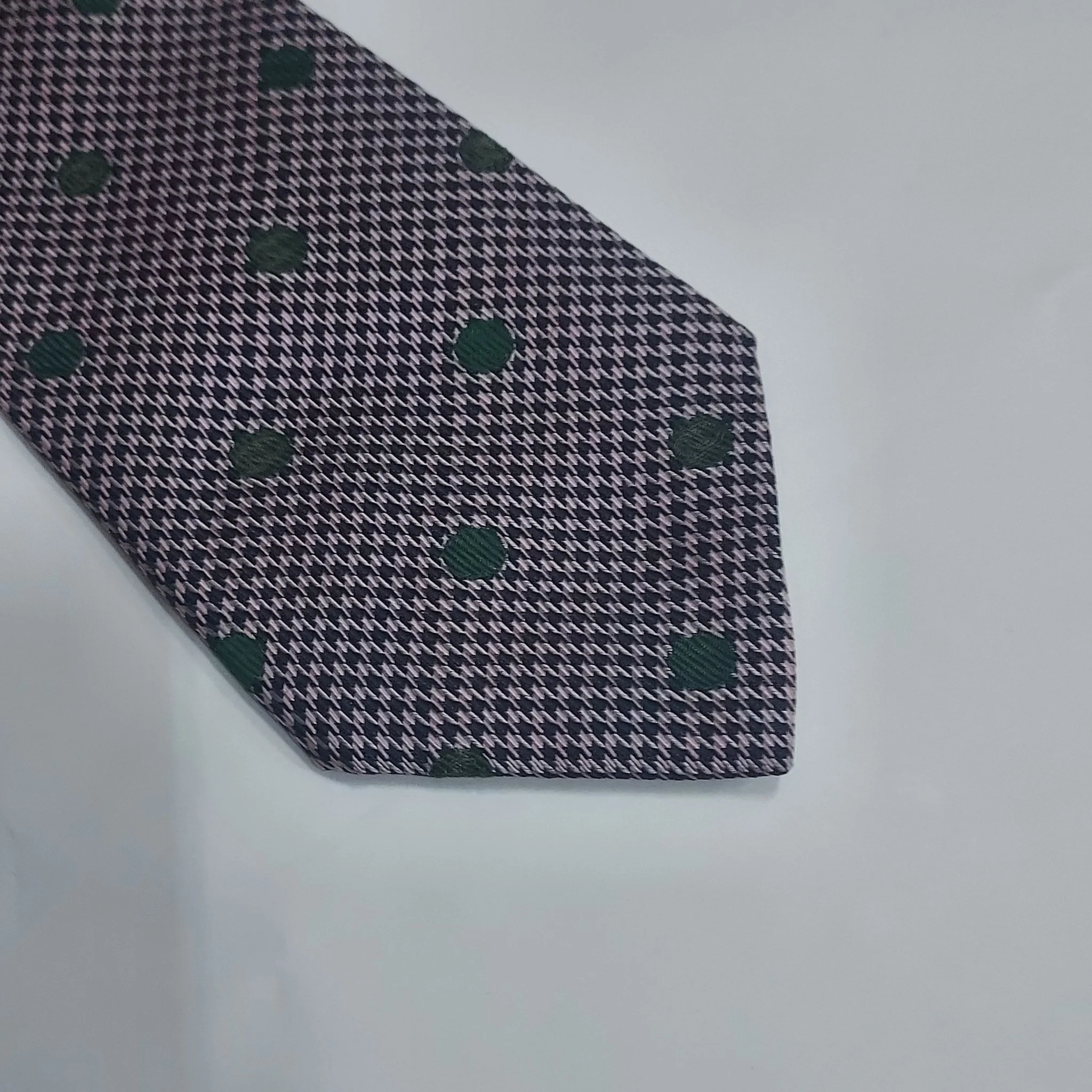 Chanel Pink Silk Tie - Image 4