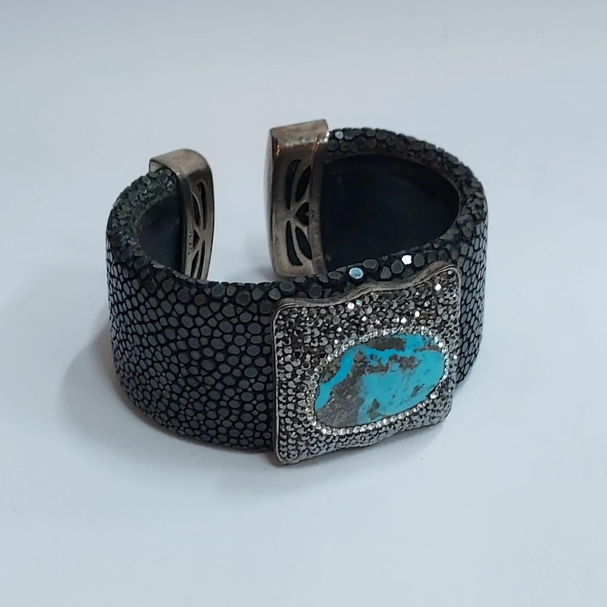Lisa M Stingray, Sterling Silver, Turquoise & Stone Cuff Bracelet - Image 5