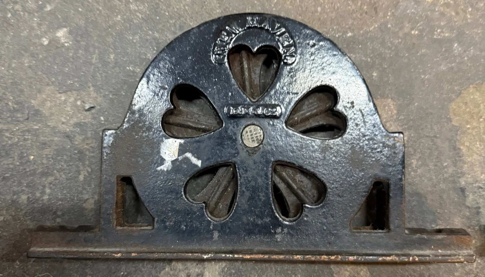 Pair of Vintage Recessed Pulley D.M. & Co. Window Dumbwaiter - Image 5